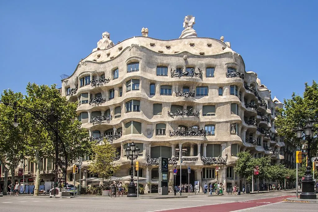 Habitat Apartments Barcelona Balconies